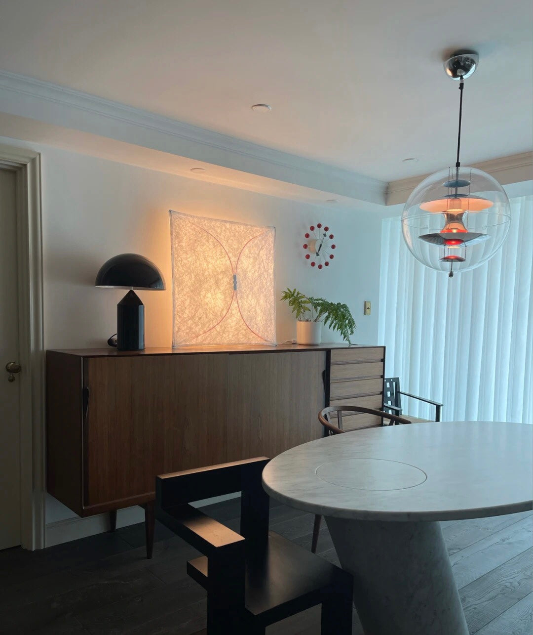 Kite Wall Light – Modern Plug-in Wall Lamp Paper Diffuser