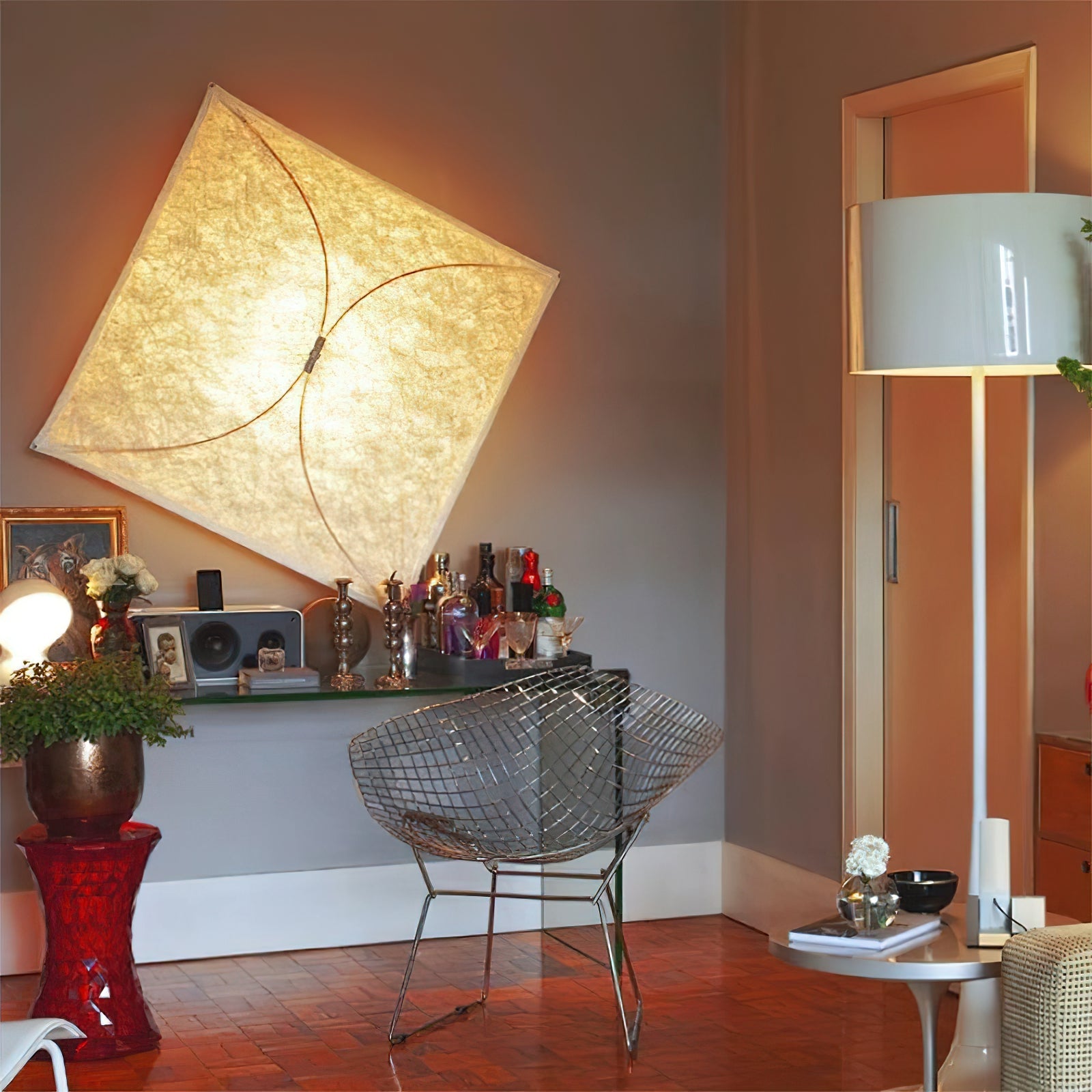 Kite Wall Light – Modern Plug-in Wall Lamp Paper Diffuser