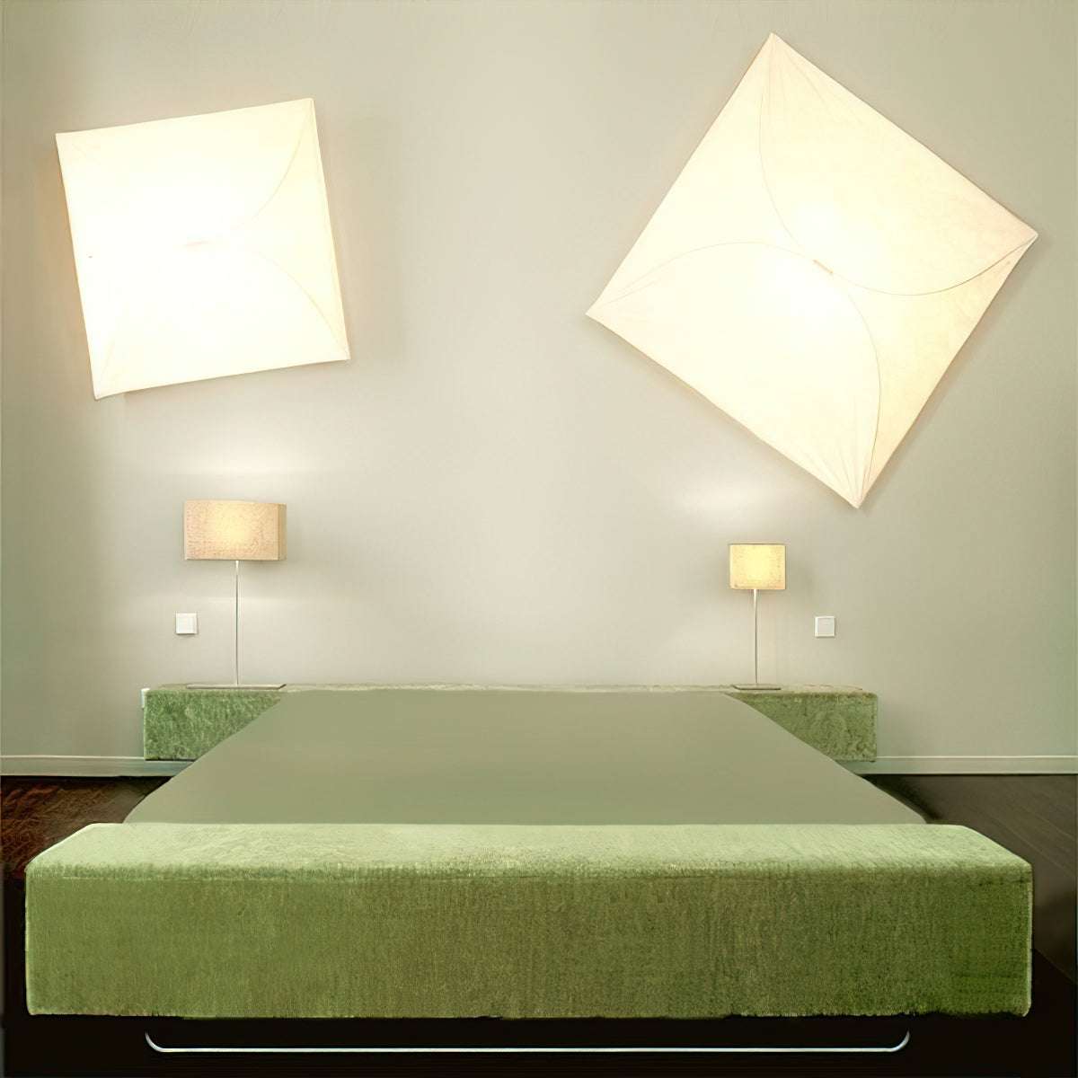 Kite Wall Light – Modern Plug-in Wall Lamp Paper Diffuser