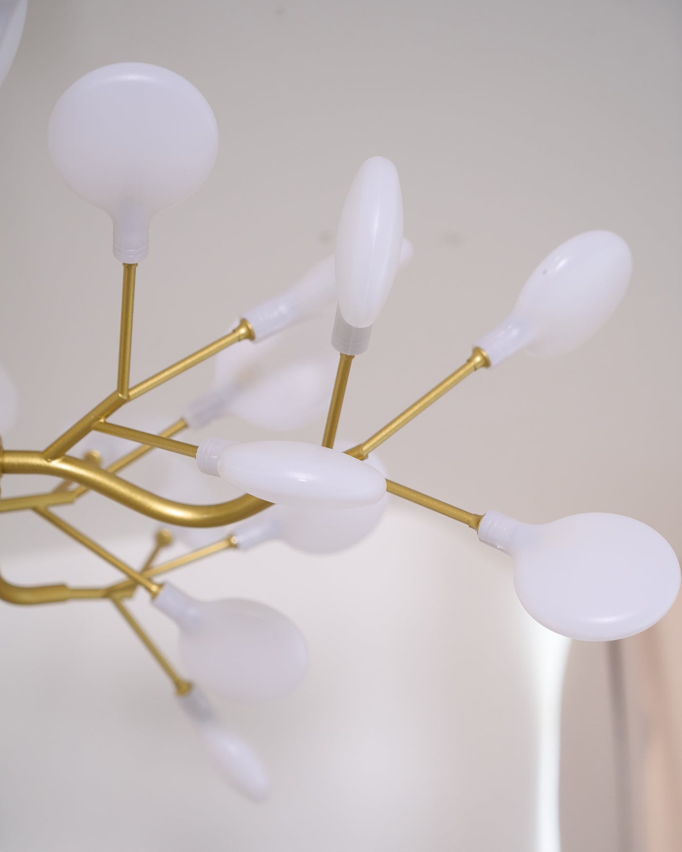 Mid-Century Modern LED Chandelier – Firefly Sputnik Hanging Light