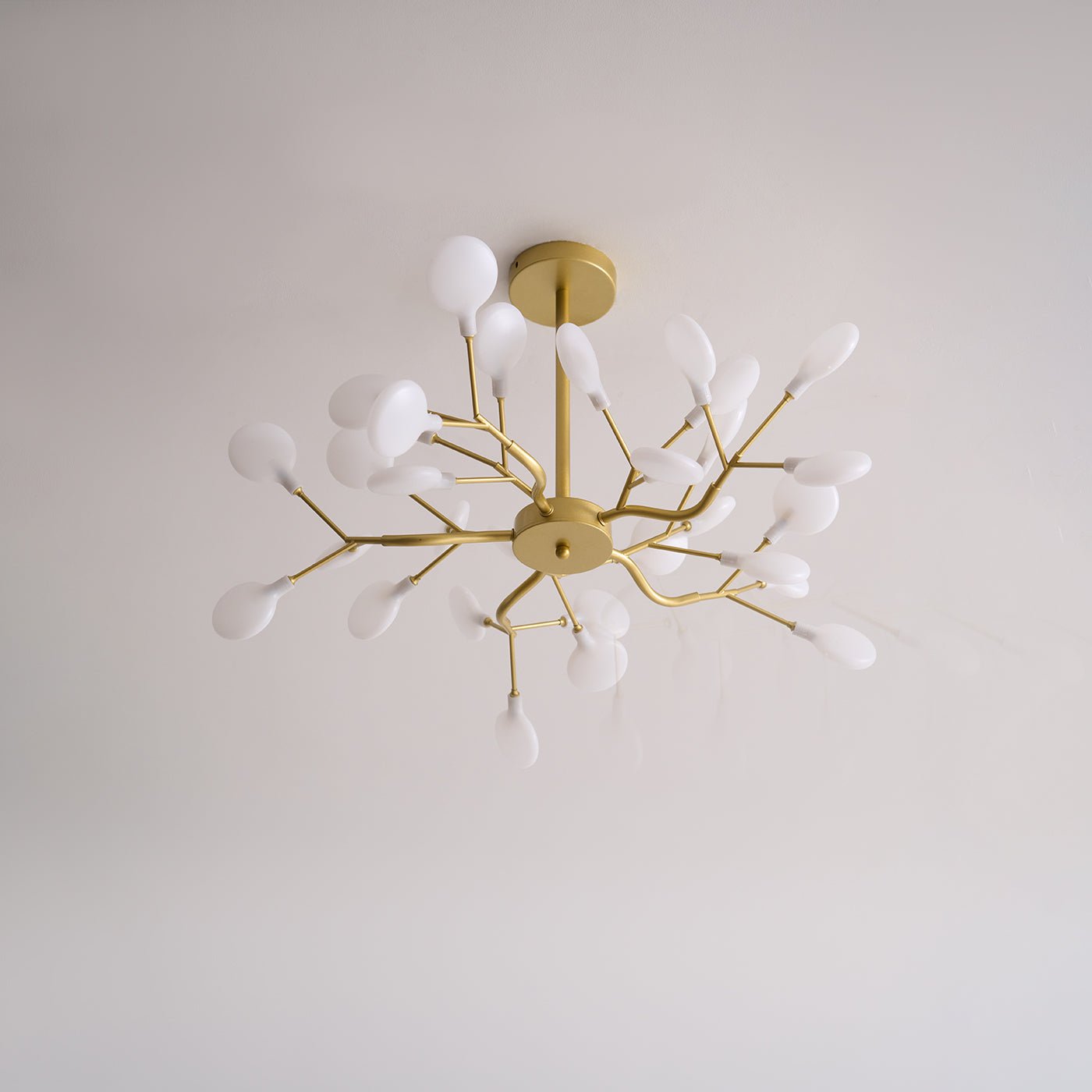 Mid-Century Modern LED Chandelier – Firefly Sputnik Hanging Light