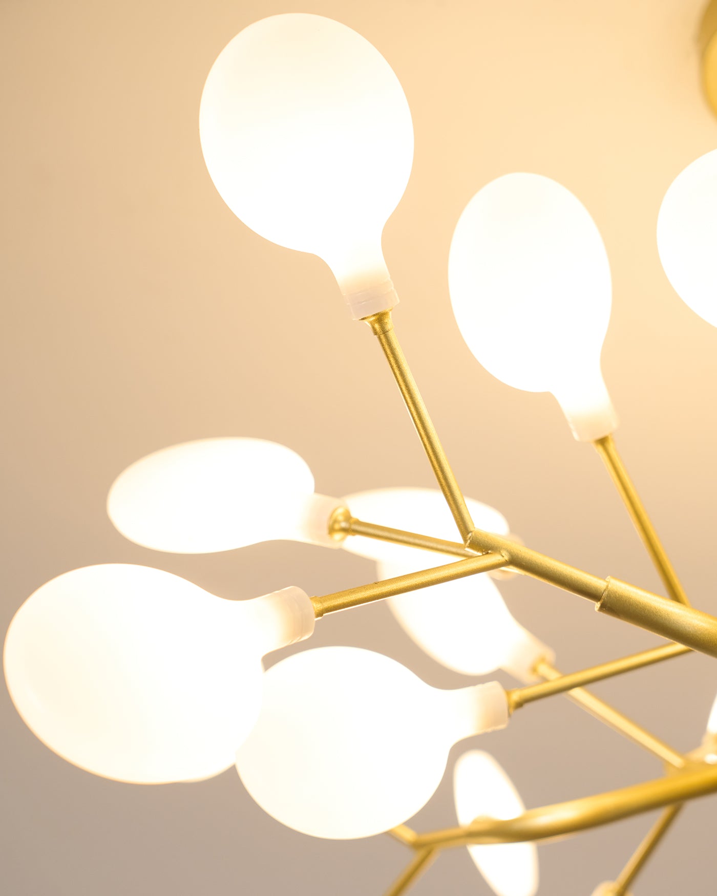 Mid-Century Modern LED Chandelier – Firefly Sputnik Hanging Light