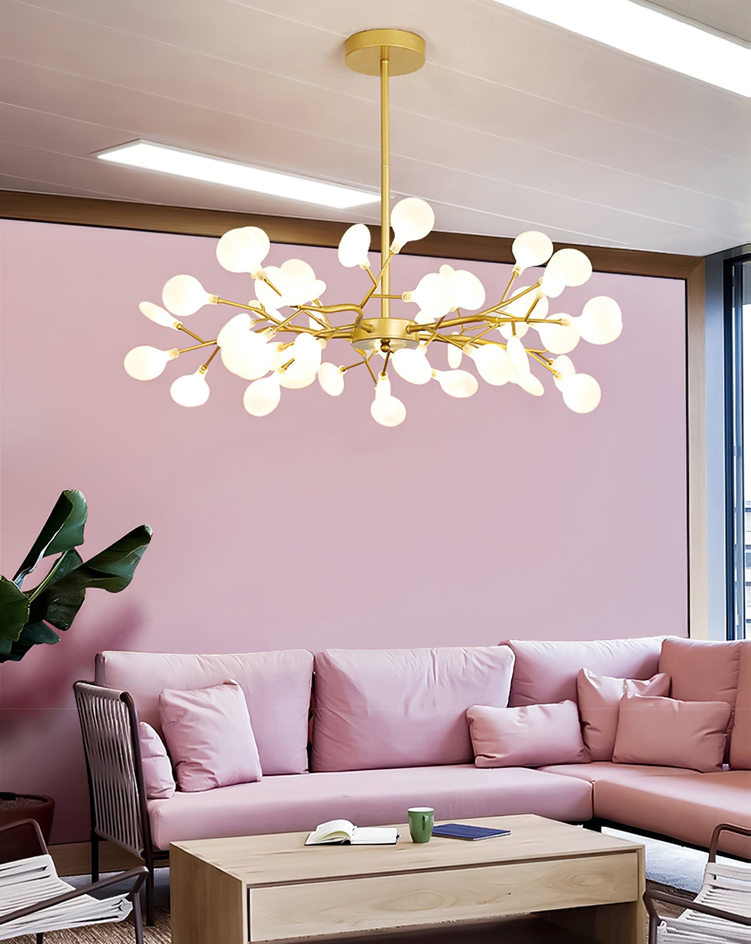 Mid-Century Modern LED Chandelier – Firefly Sputnik Hanging Light