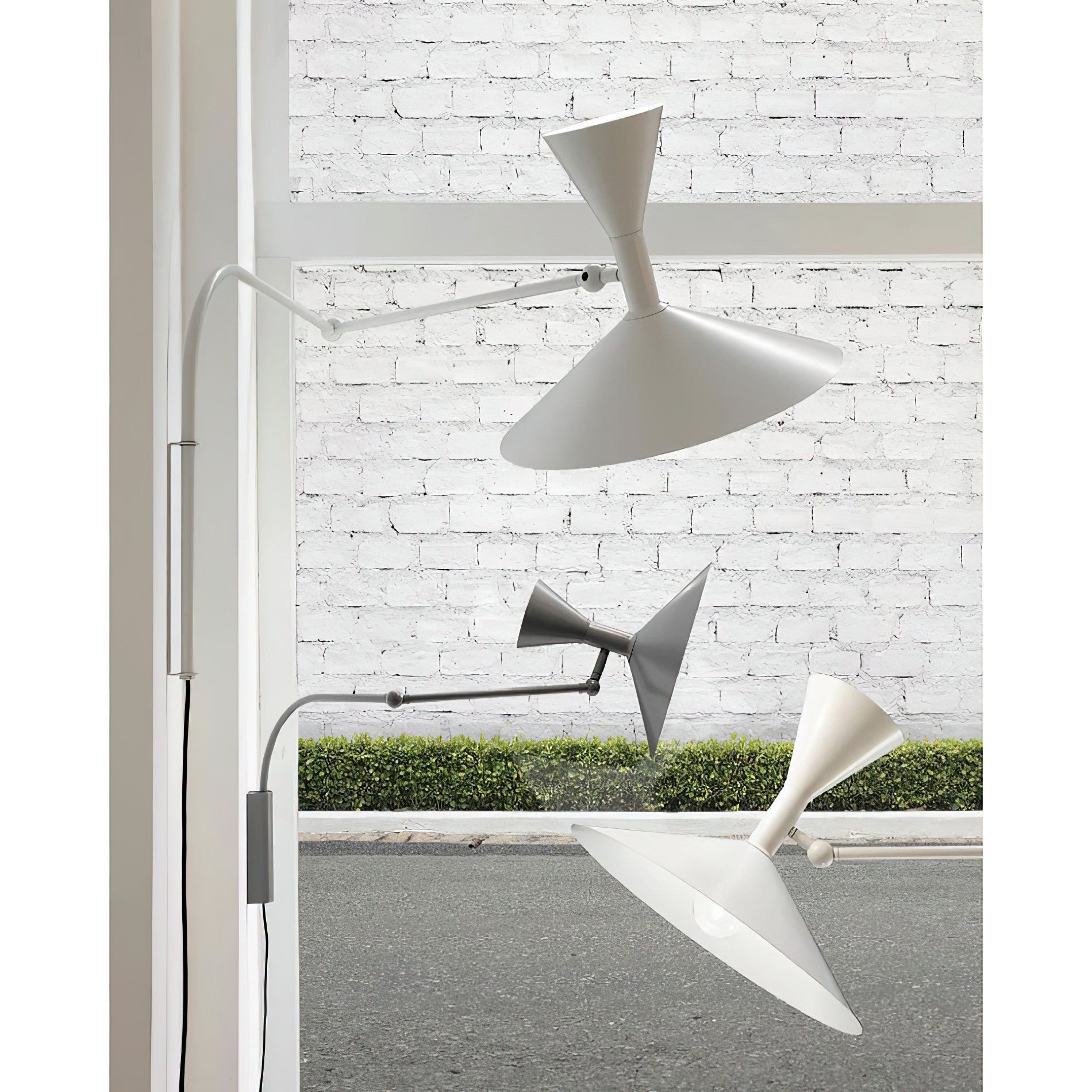 Swing Arm Plug-in Wall Sconce – Adjustable Metal Lamp with G9 Socket