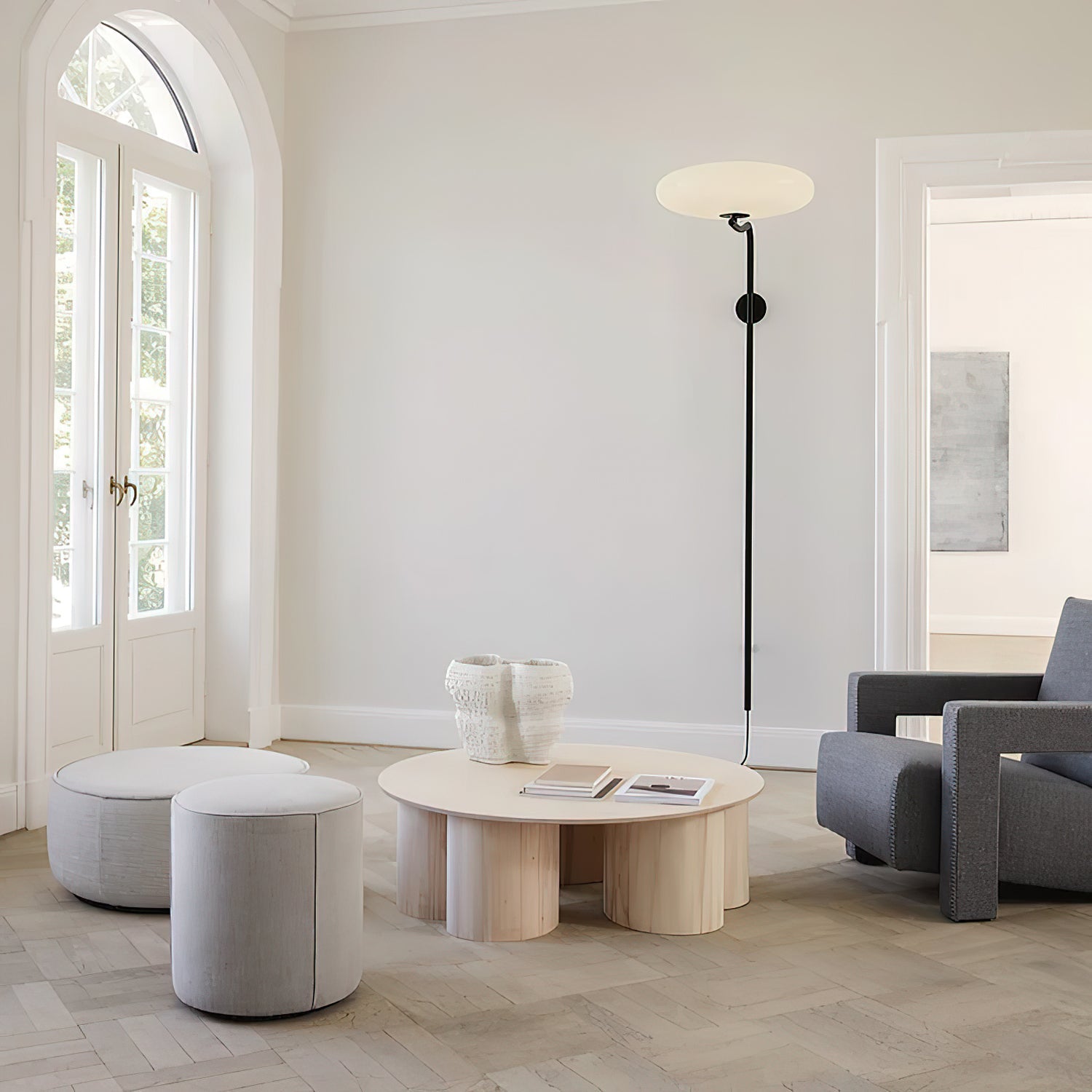 Minimalist LED Arc Wall Lamp – Plug-in Sconce With Circular Opal Shade