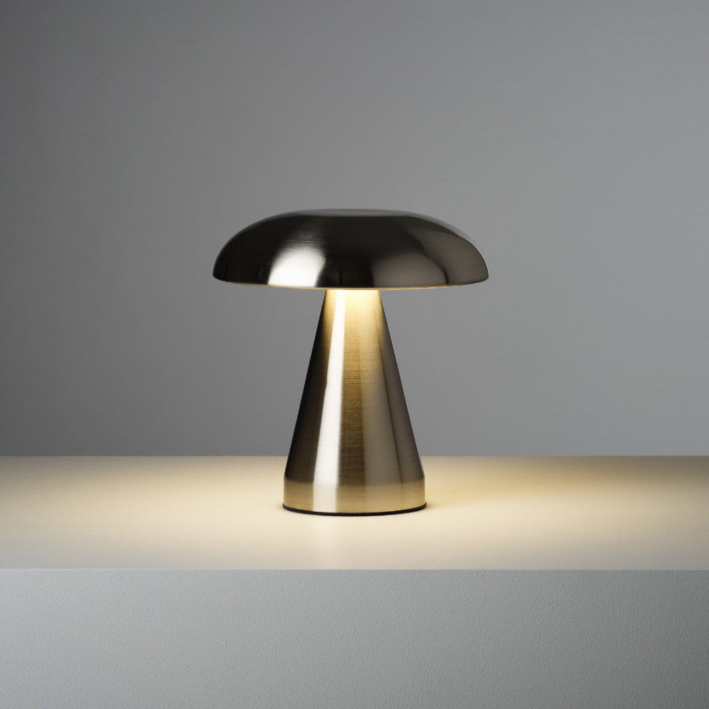 Mid-Century Modern Table Lamp – USB Powered Lighting