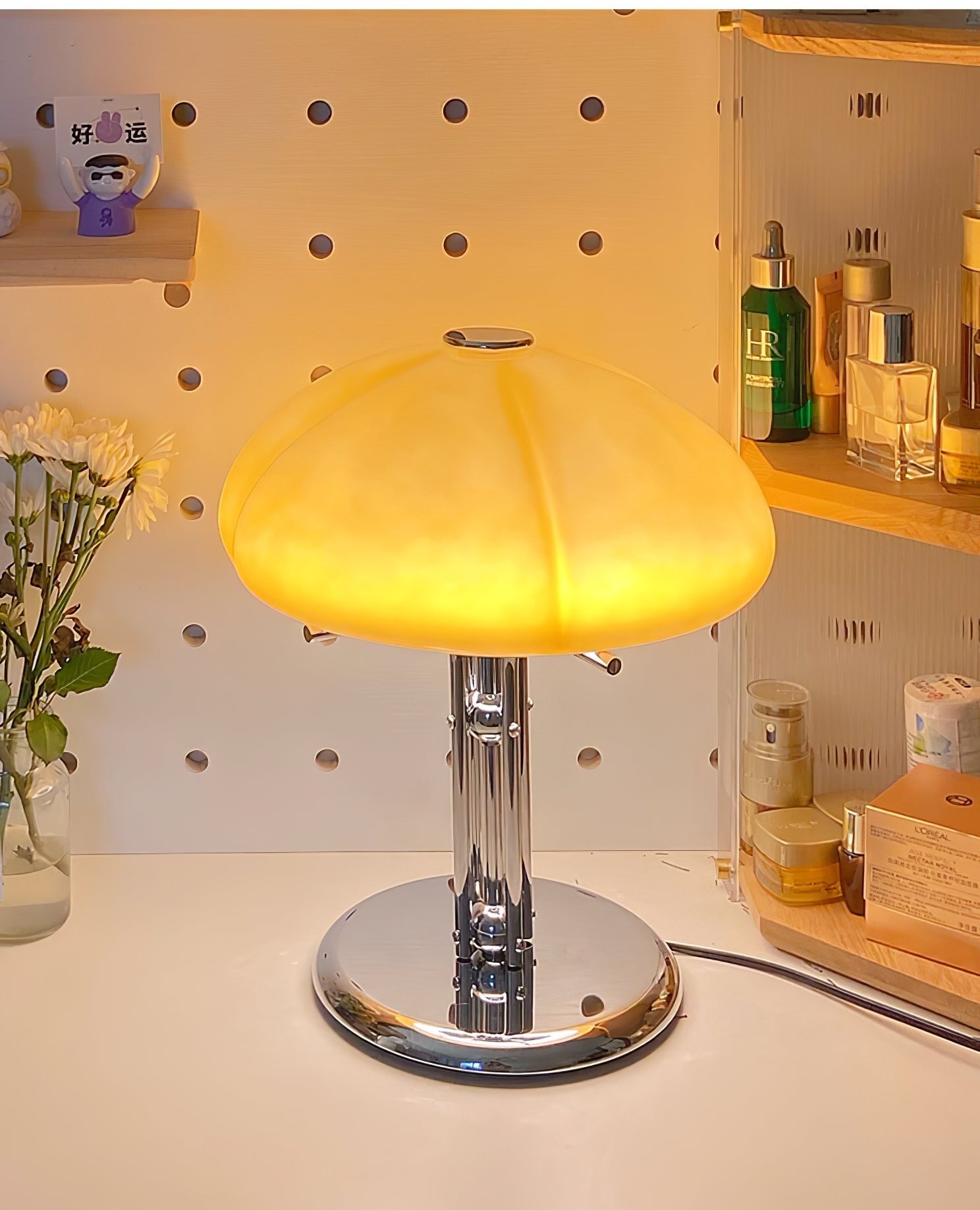 Minimalist Bauhaus Mushroom Table Lamp