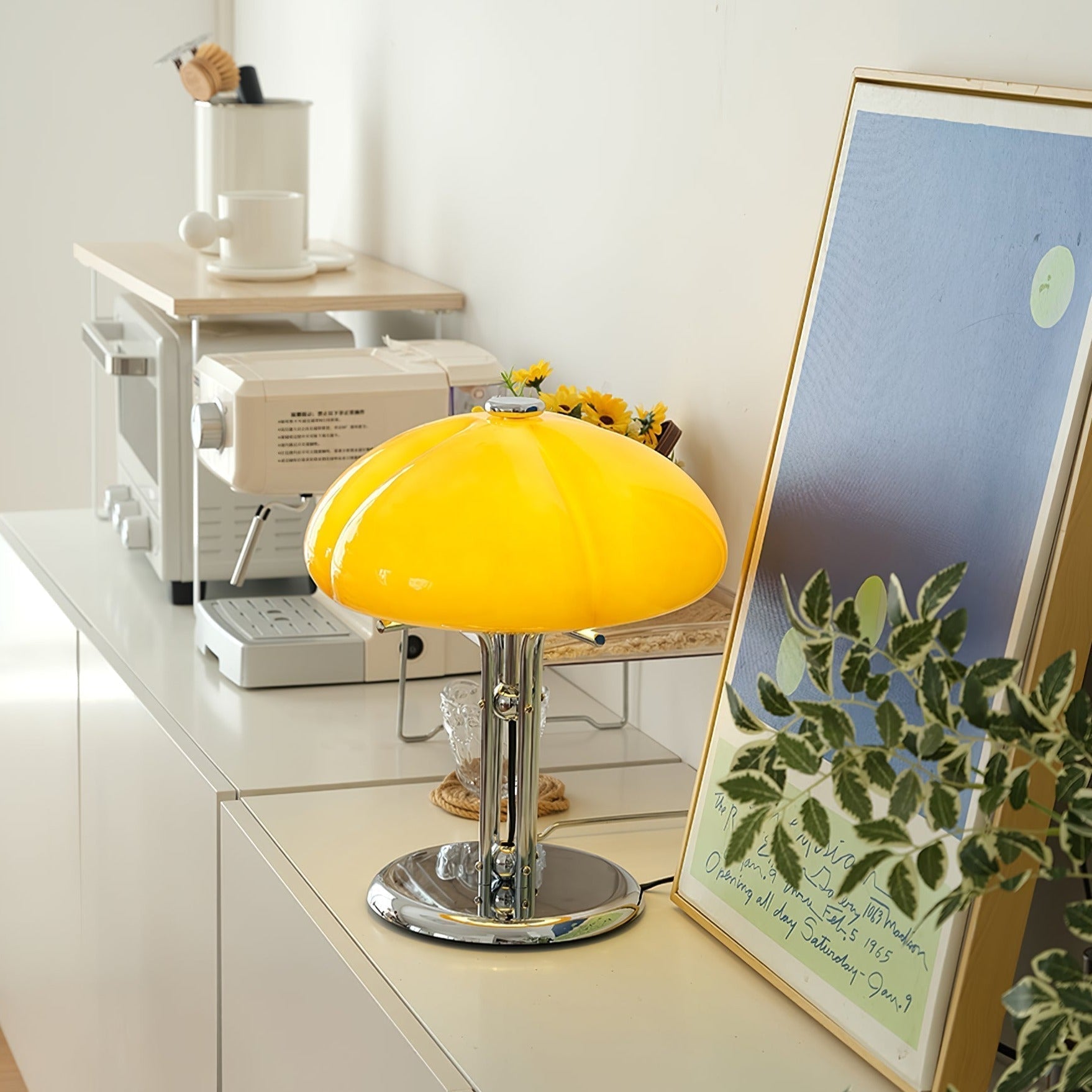 Minimalist Bauhaus Mushroom Table Lamp