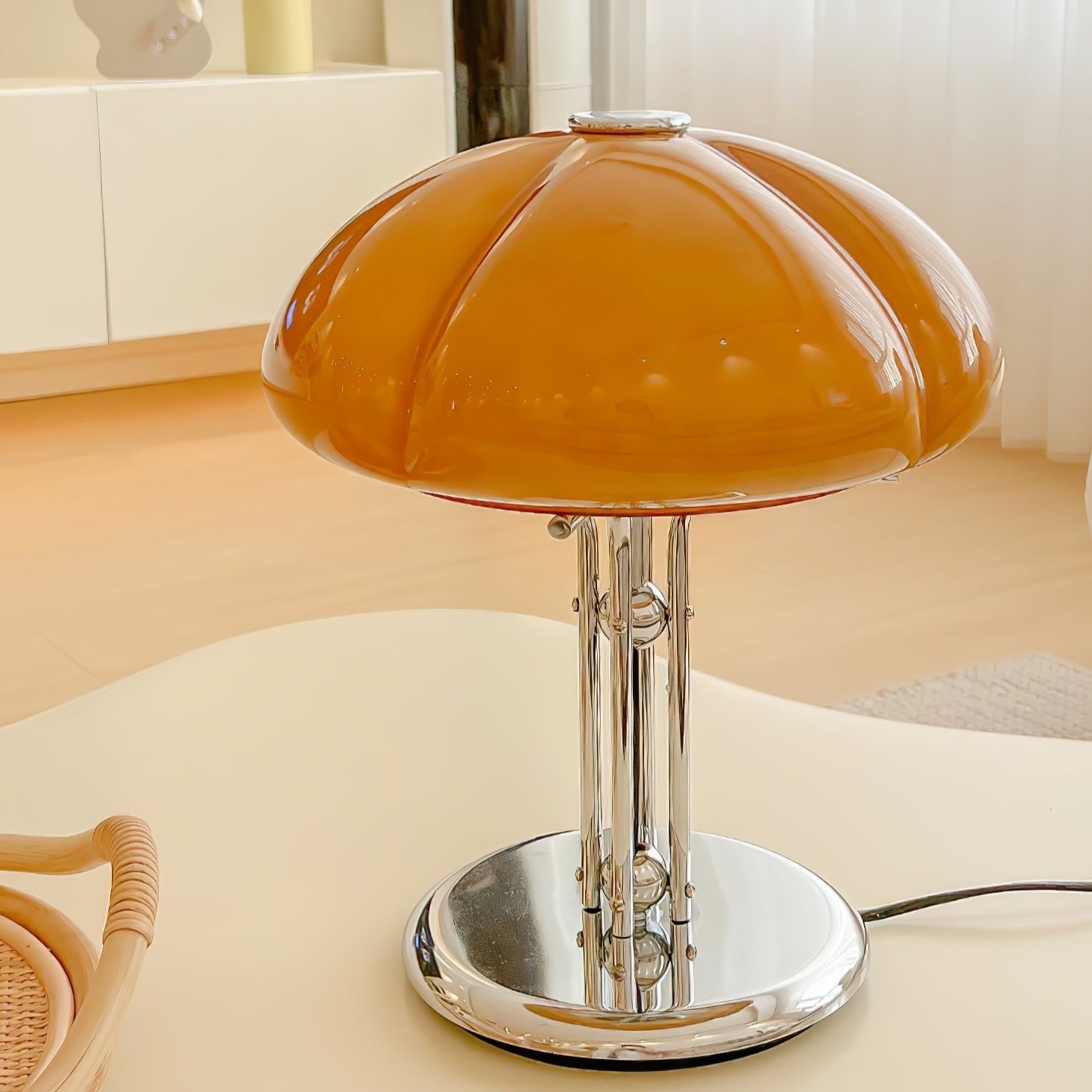 Minimalist Bauhaus Mushroom Table Lamp