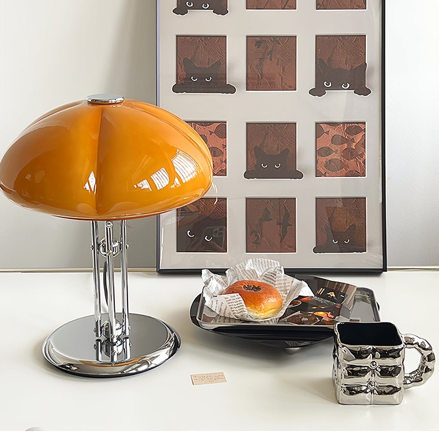 Minimalist Bauhaus Mushroom Table Lamp