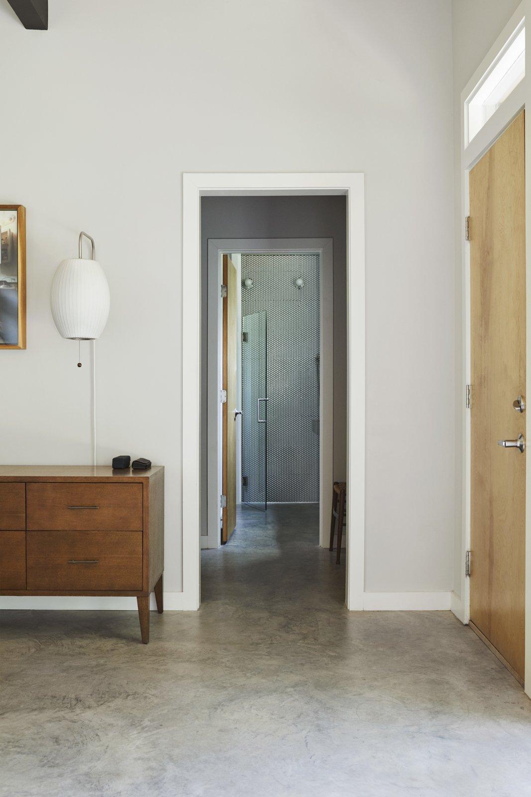 Chinese Lantern Style Wall Lamp