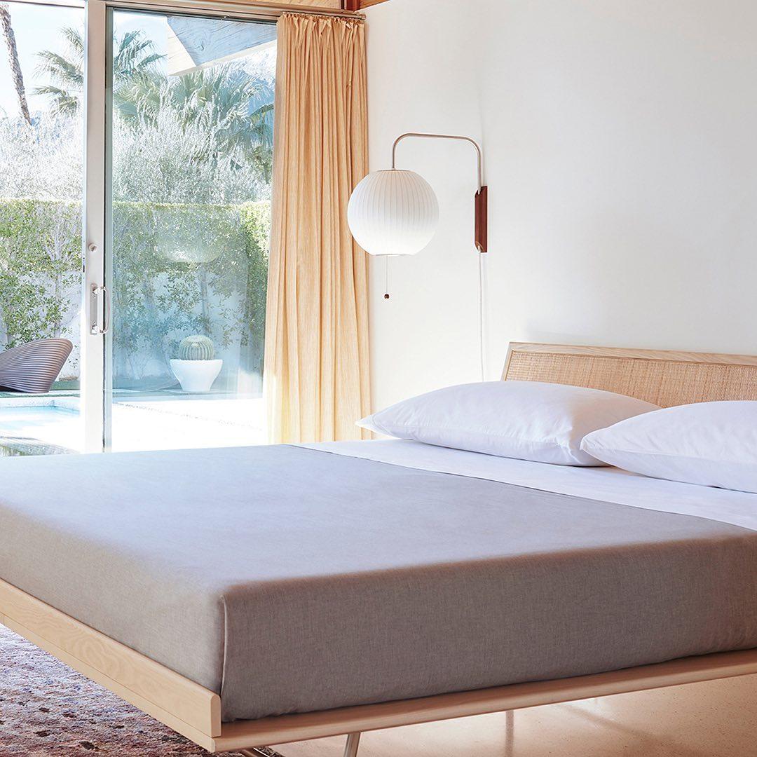 Chinese Lantern Style Wall Lamp