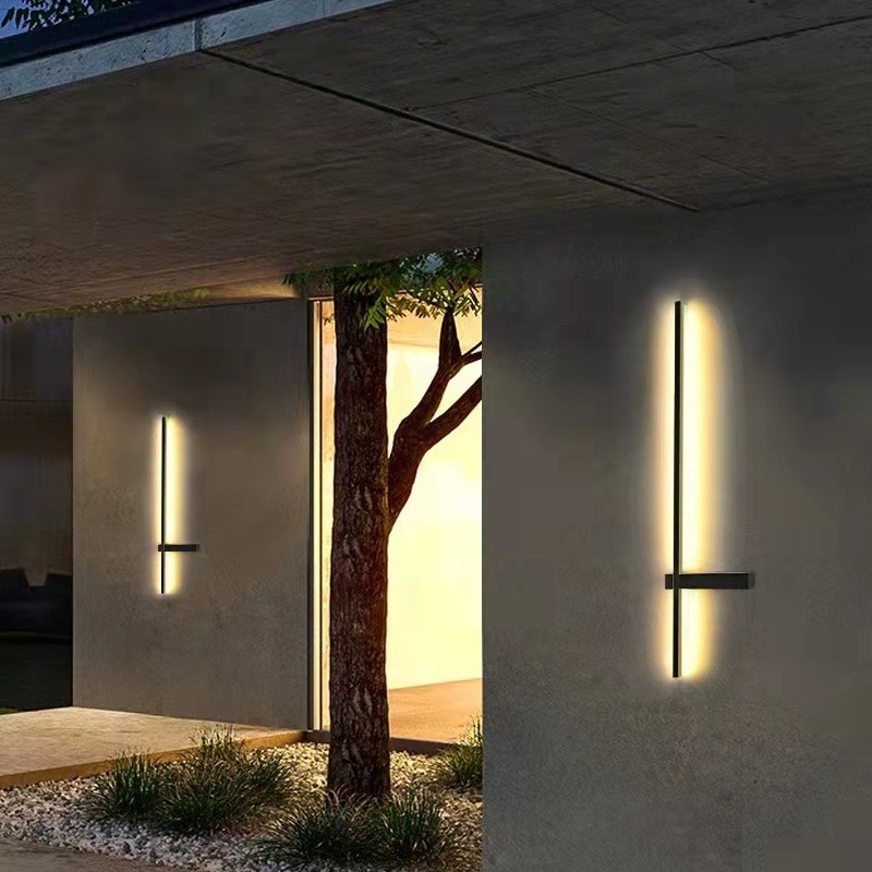 Elegant Outdoor Column LED Wall Light