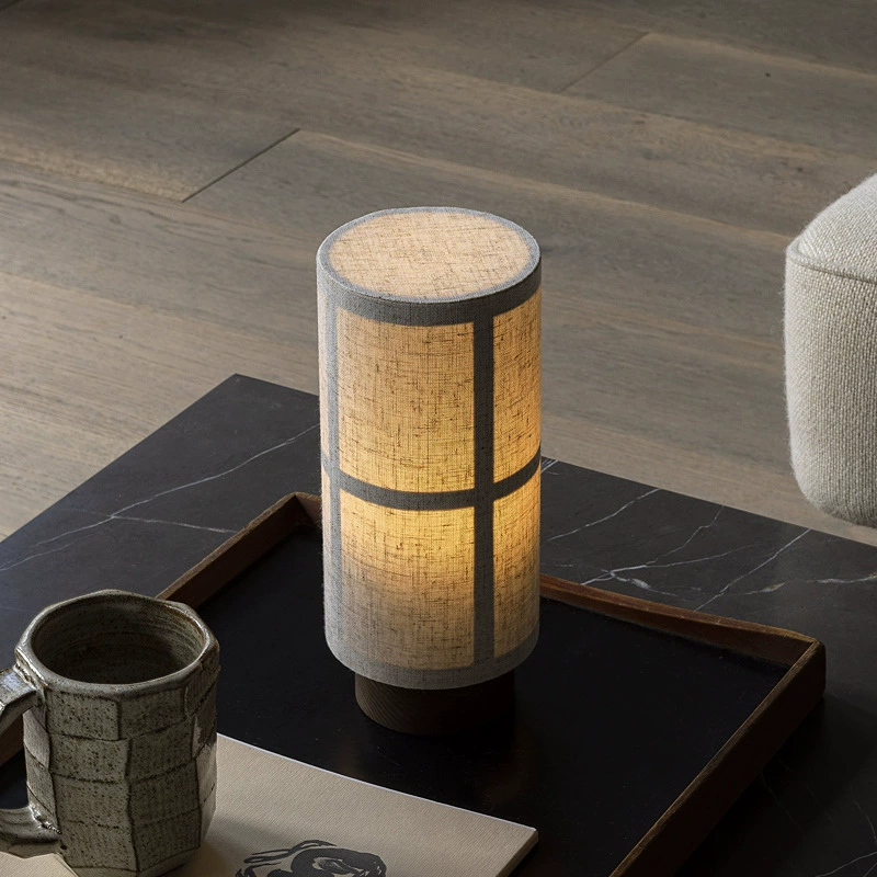 Silk Table Lamp – Japanese-Inspired Design