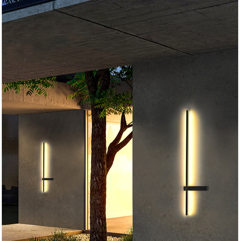 Elegant Outdoor Column LED Wall Light