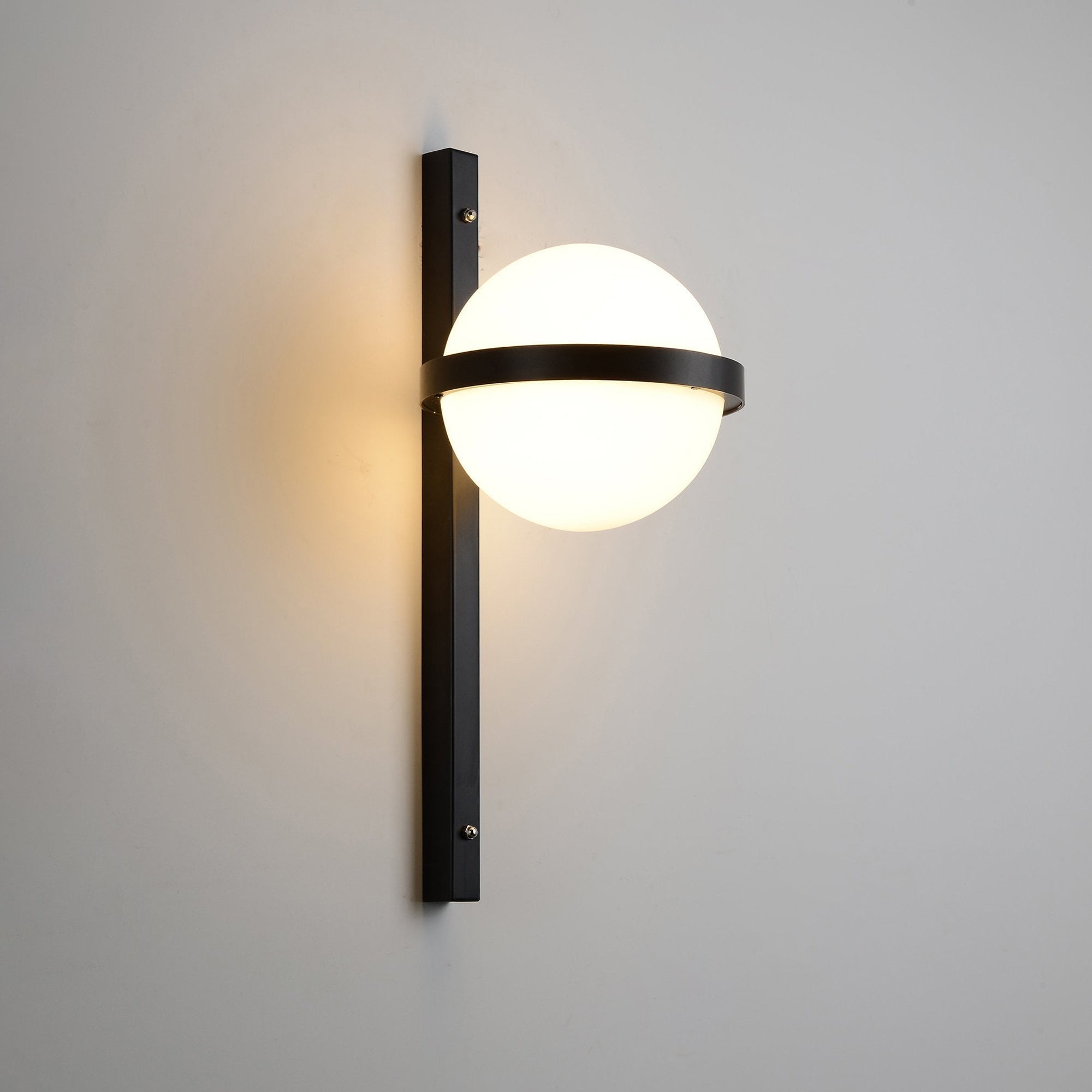 Sleek Globe-Style Outdoor Wall Light