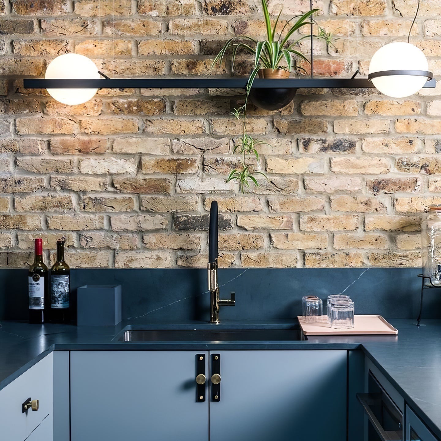 Sleek Globe-Style Outdoor Wall Light