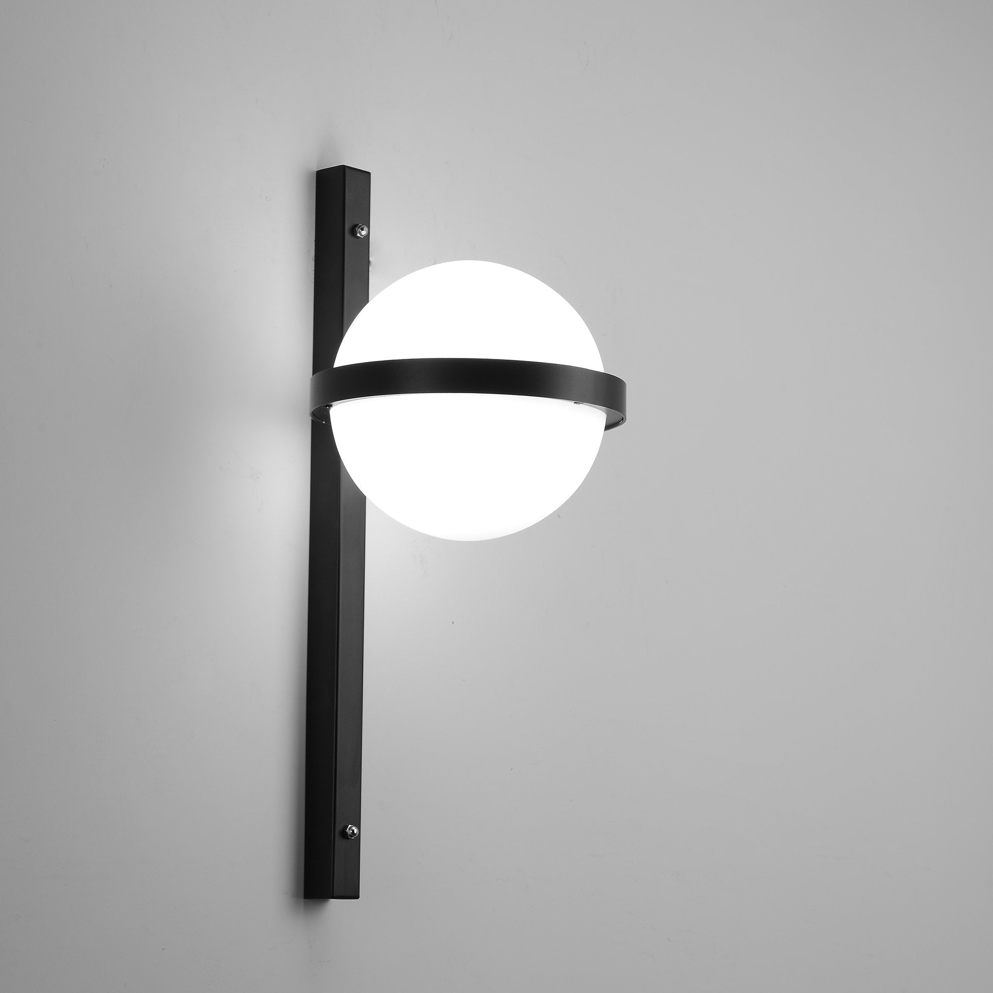 Sleek Globe-Style Outdoor Wall Light