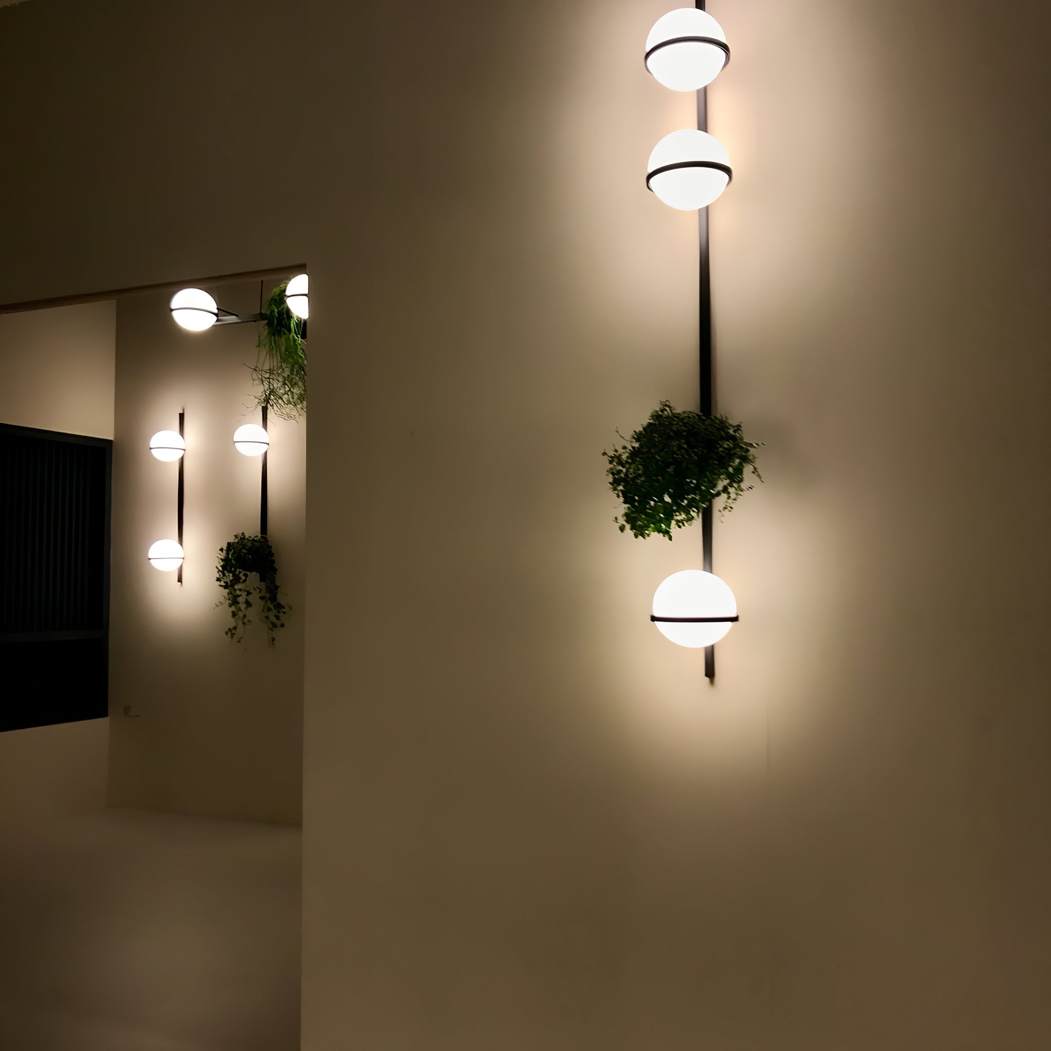 Sleek Globe-Style Outdoor Wall Light
