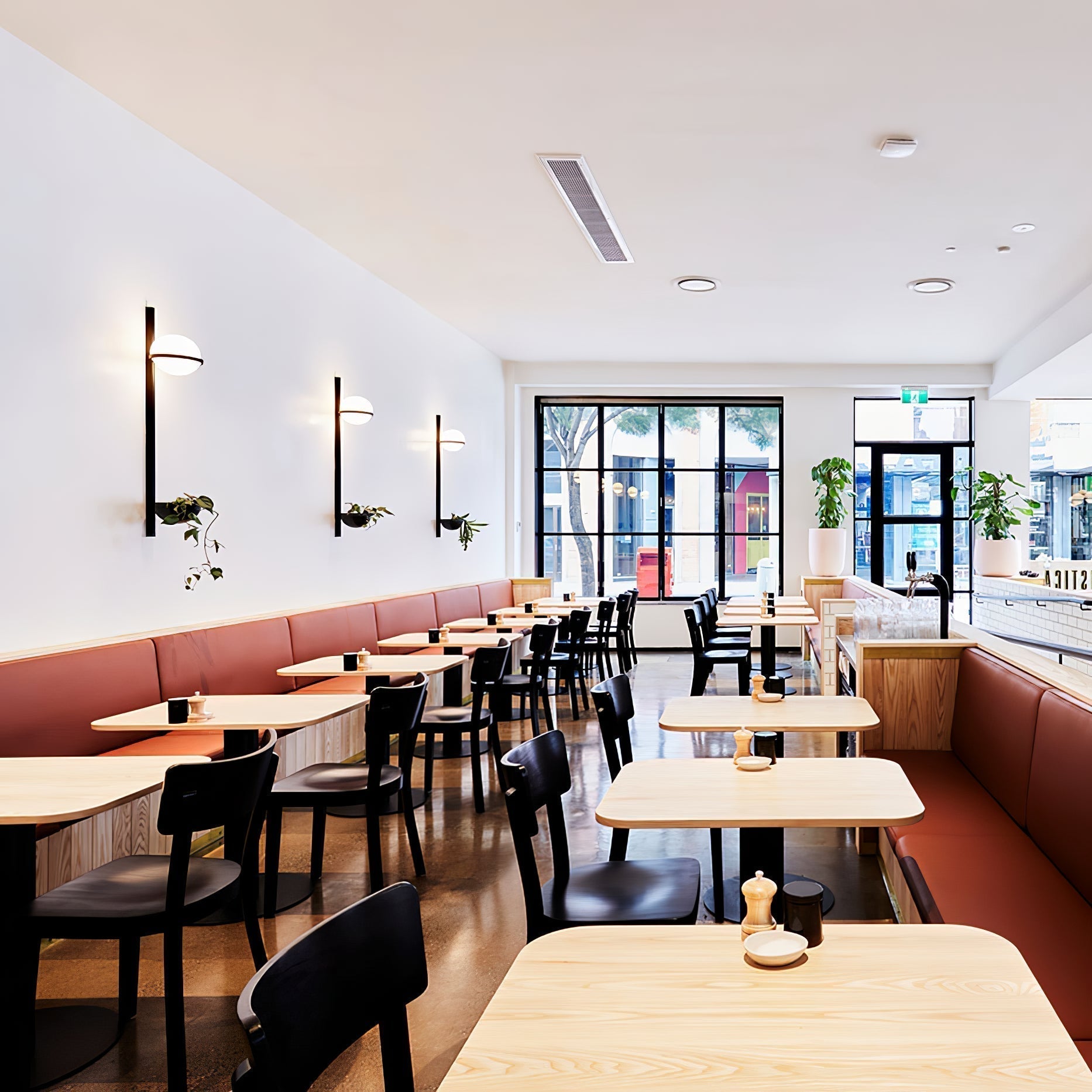 Sleek Globe-Style Outdoor Wall Light