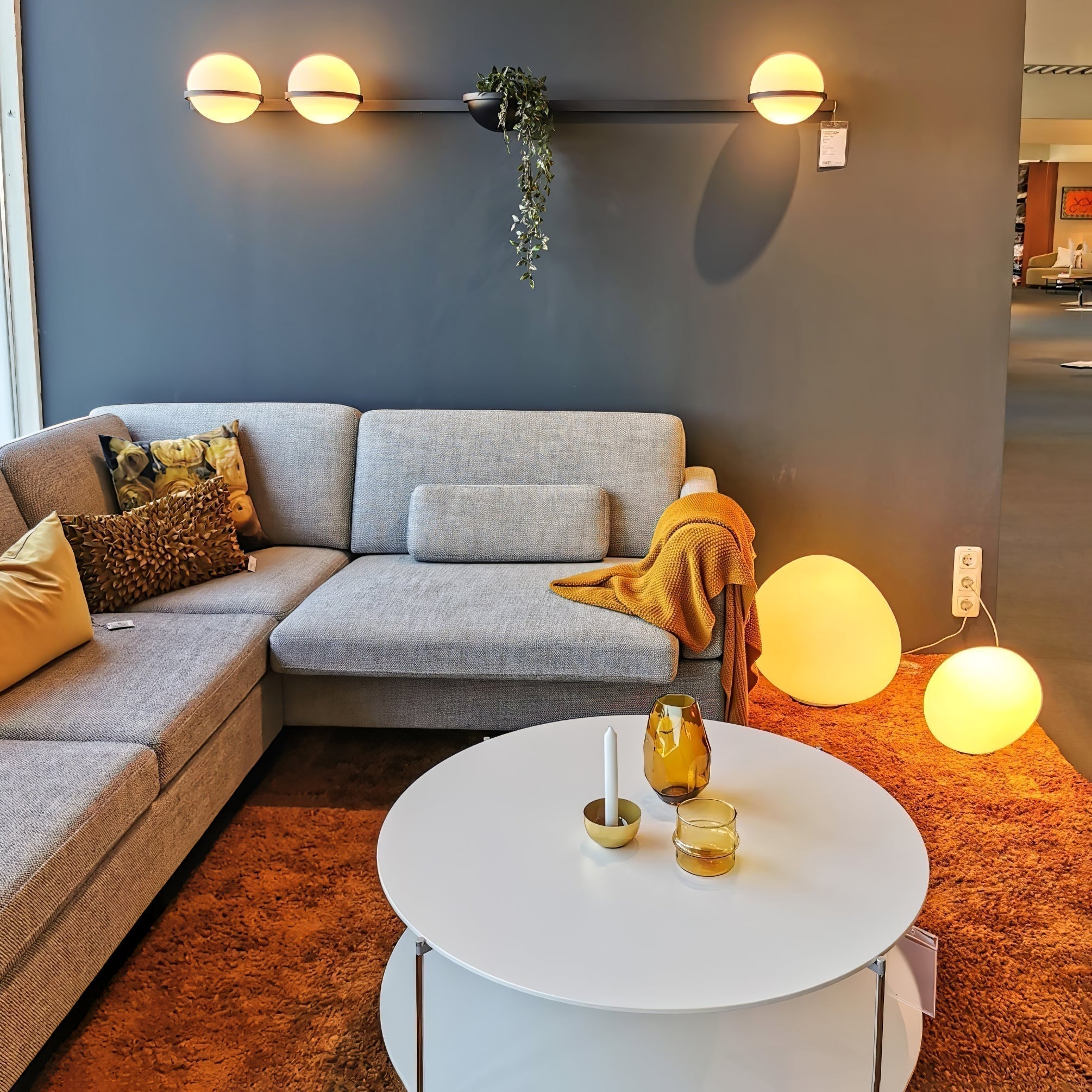 Sleek Globe-Style Outdoor Wall Light