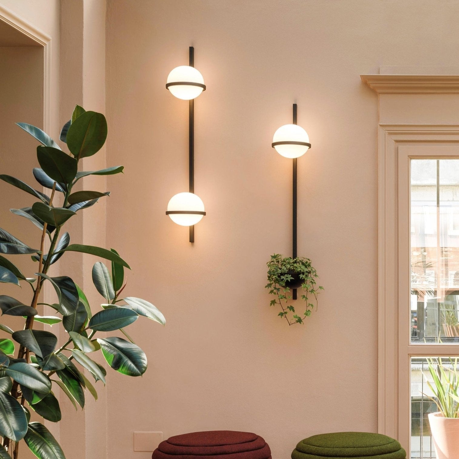 Sleek Globe-Style Outdoor Wall Light