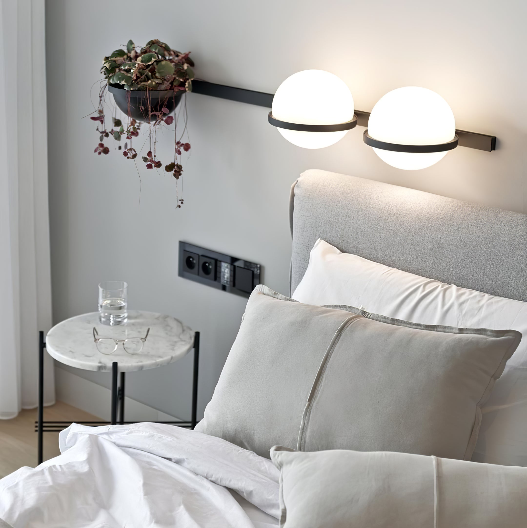 Sleek Globe-Style Outdoor Wall Light