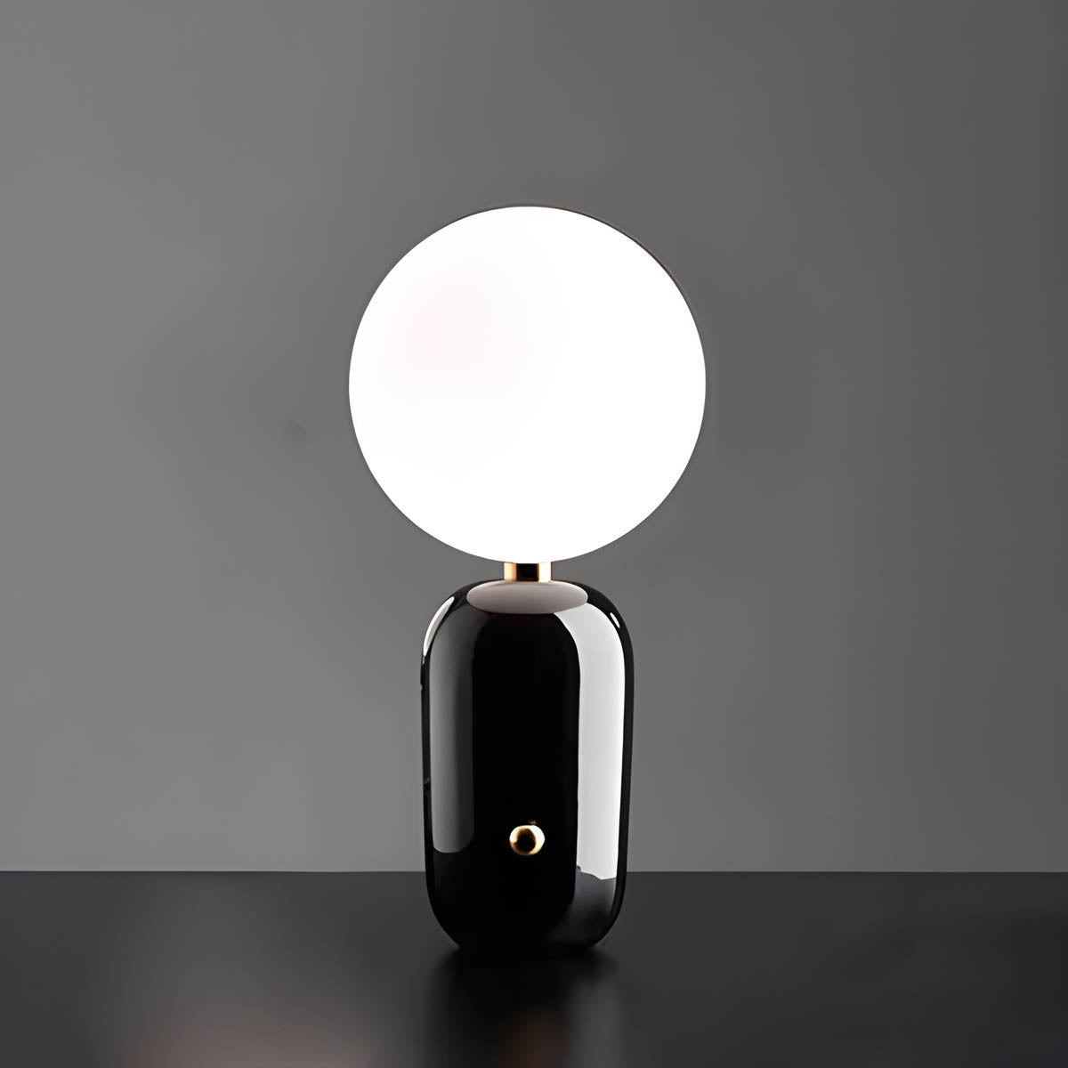 Stylish Globe Table Lamp