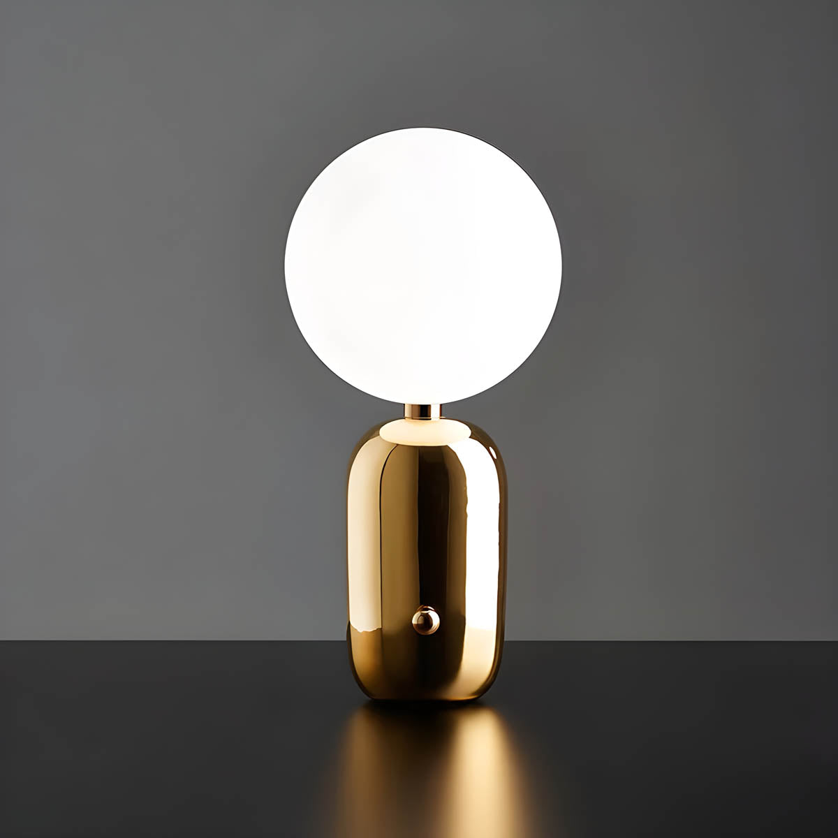 Stylish Globe Table Lamp