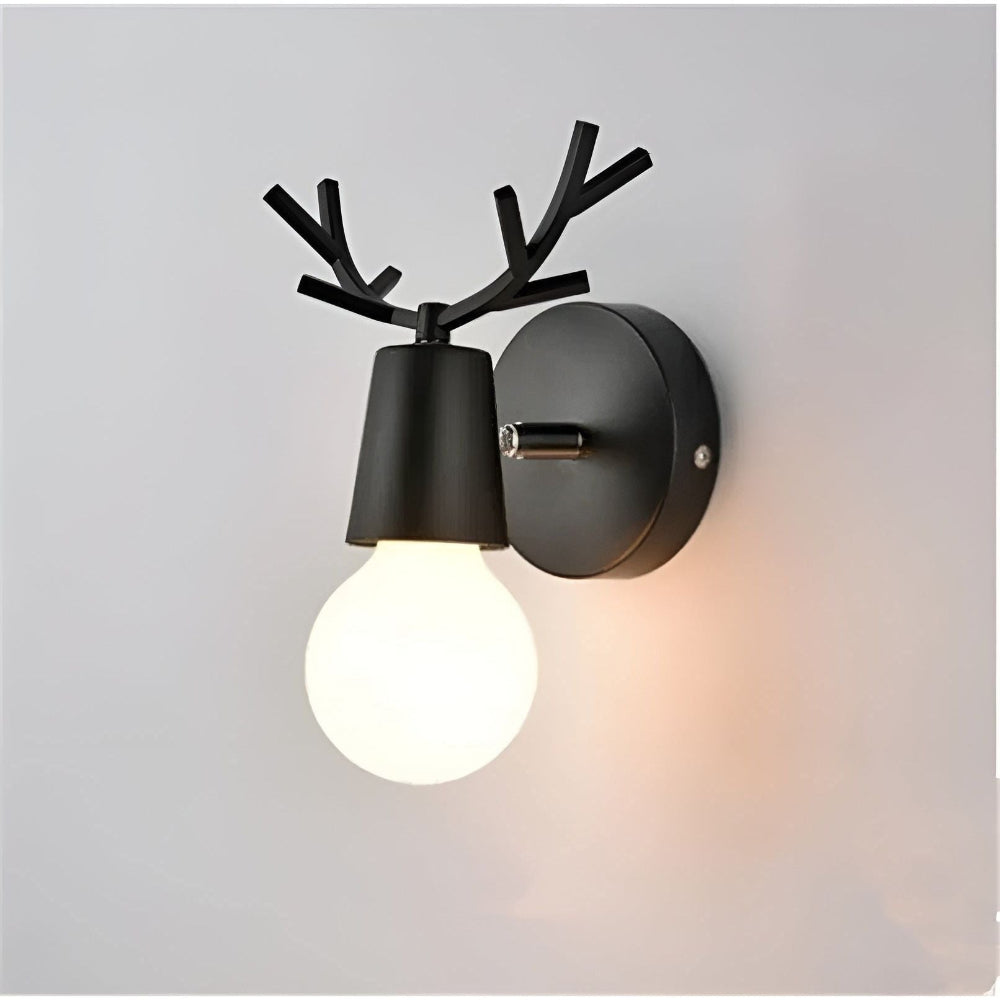 Scandinavian LED Wall Lamp – Charming Antler Design Sconce