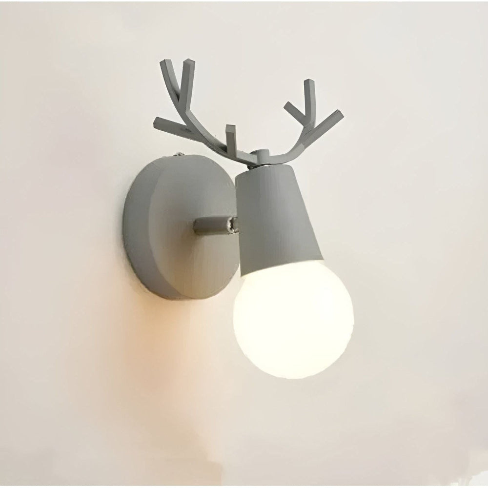 Scandinavian LED Wall Lamp – Charming Antler Design Sconce