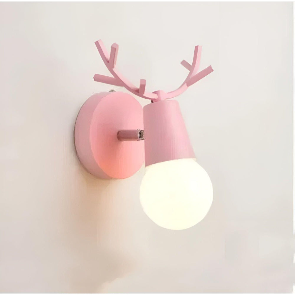 Scandinavian LED Wall Lamp – Charming Antler Design Sconce