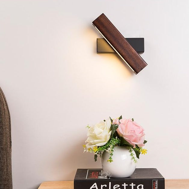 Rotatable LED Wooden Wall Lamp