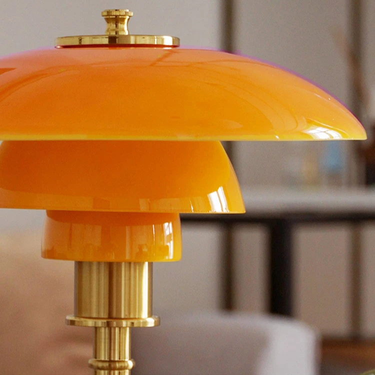 Nordic Design Table Lamp - Atelier Dubois Paris