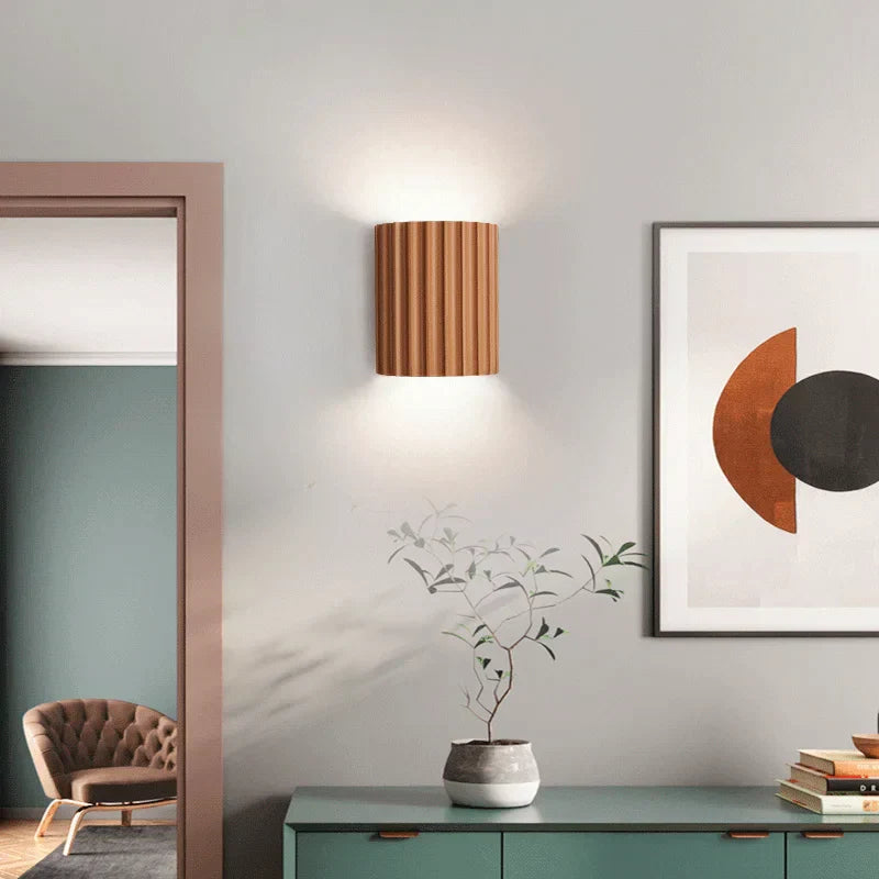 Modern Resin Wall Lamp – Stylish Accent Lighting