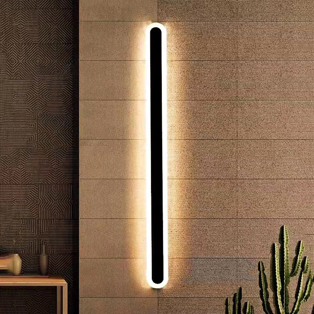 Modern Outdoor Wall Lamp – Linear Oval LED Light