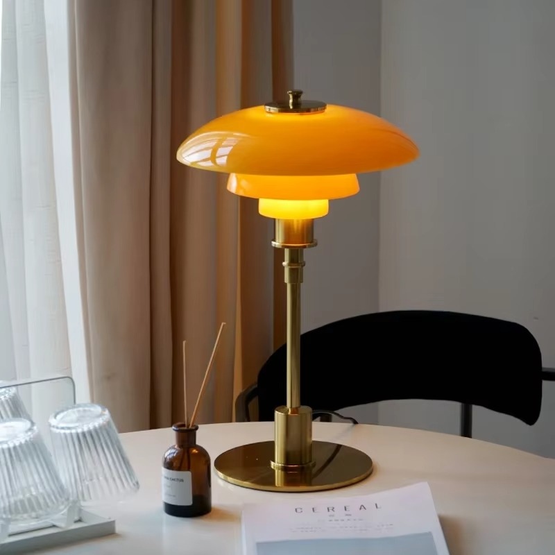 Nordic Design Table Lamp - Atelier Dubois Paris