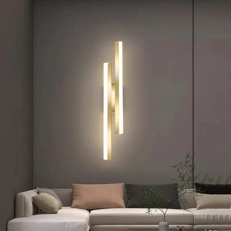 LumiGlow LED Wall Light – Elegant Minimalist Lighting for Modern Interiors - Atelier Dubois Paris