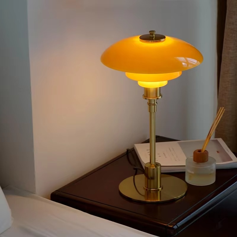 Nordic Design Table Lamp - Atelier Dubois Paris
