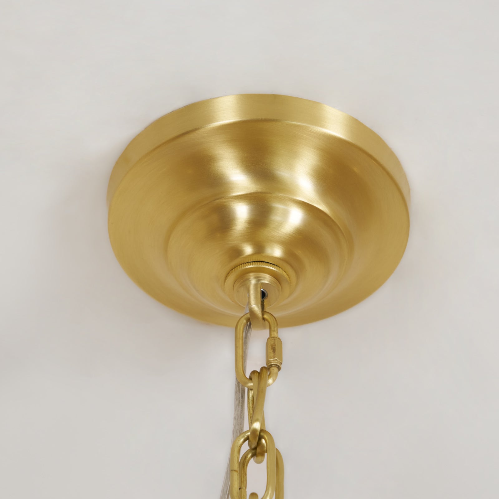 Rustic Farmhouse Candle-Style Chandelier – Classic Charm Ceiling Lamp