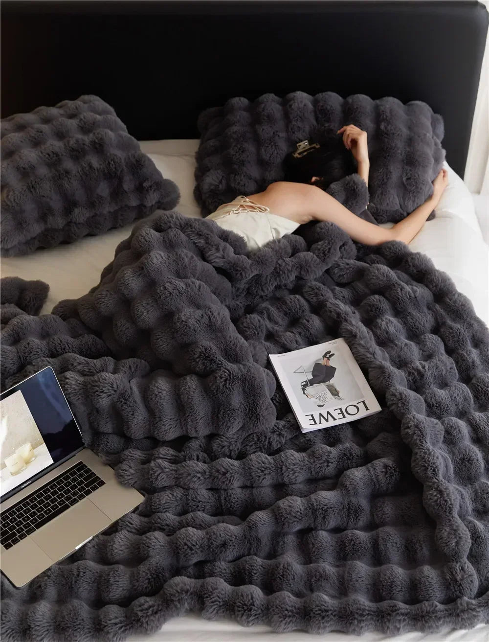Luxurious Double-Sided Fleece Throw - Atelier Dubois Paris