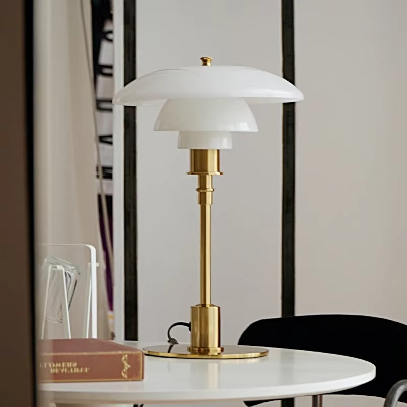 Nordic Design Table Lamp - Atelier Dubois Paris