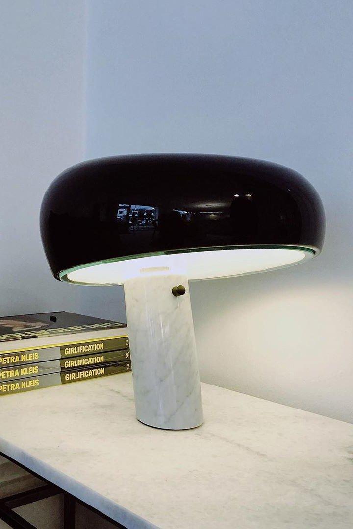 Modern Marble Table Lamp – Dimmable Lighting