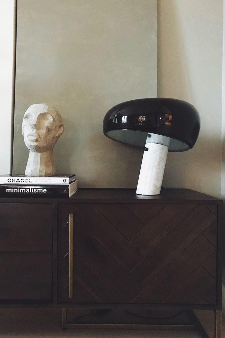 Modern Marble Table Lamp – Dimmable Lighting