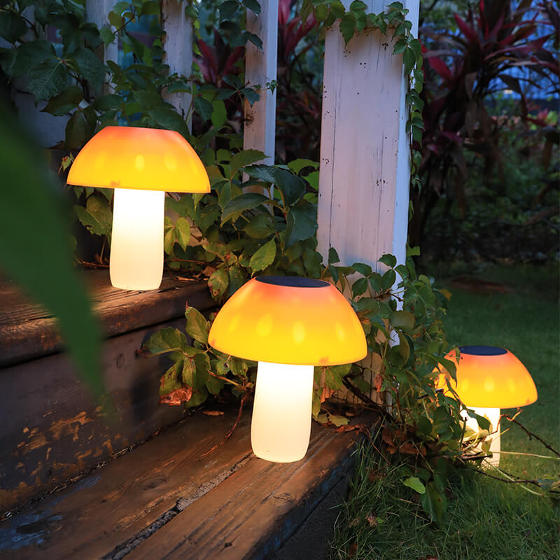 Mushroom-Shaped Solar Garden Lamp