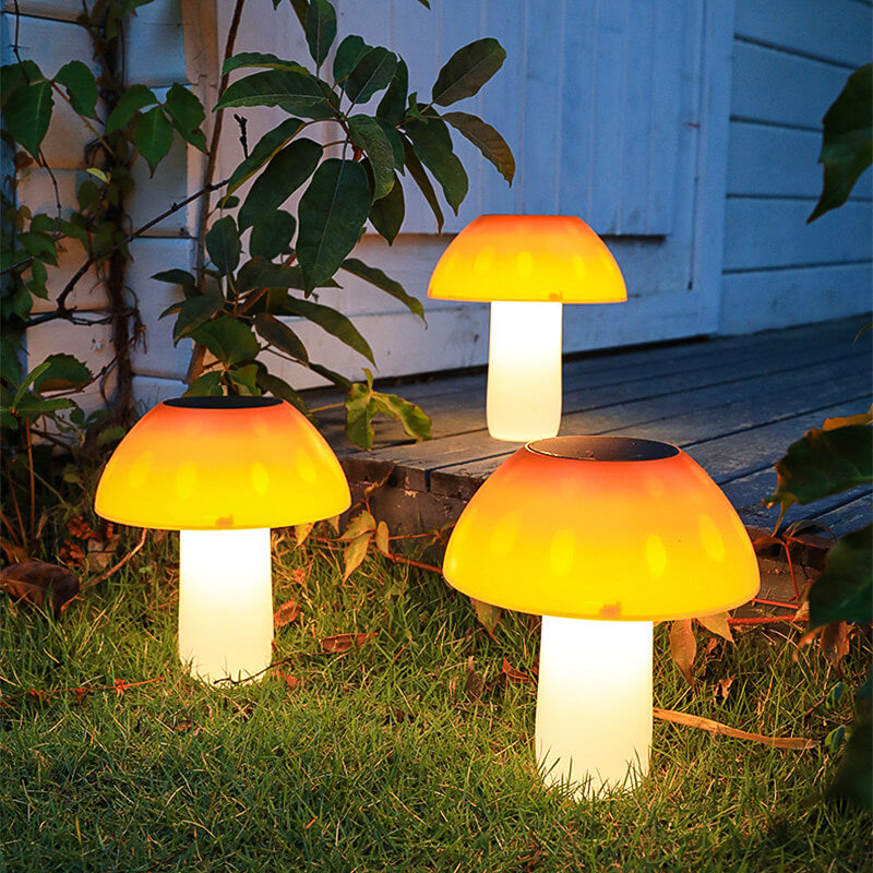 Mushroom-Shaped Solar Garden Lamp