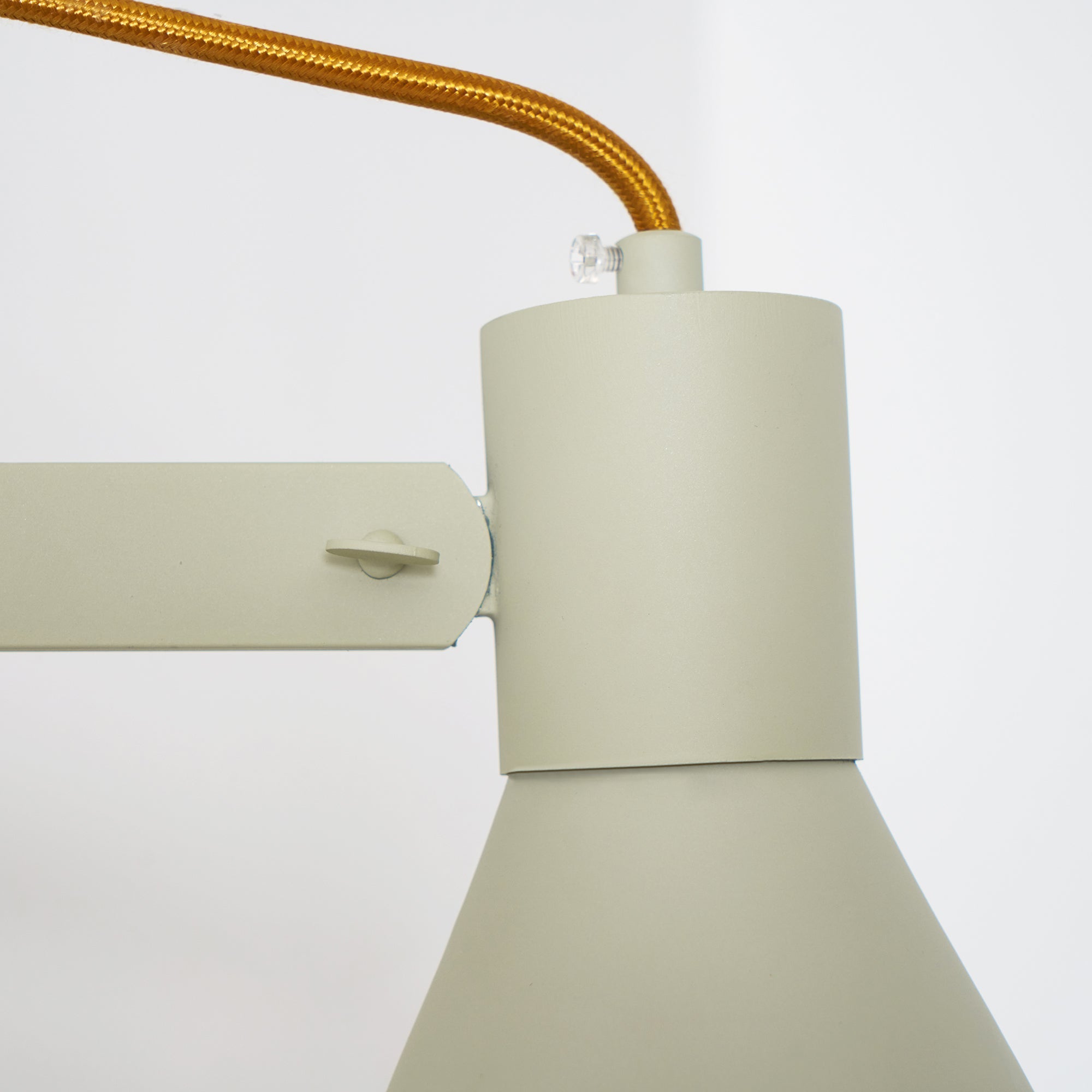 Aluminum Plug-in Wall Lamp – Sleek Design with E26/E27 Socket