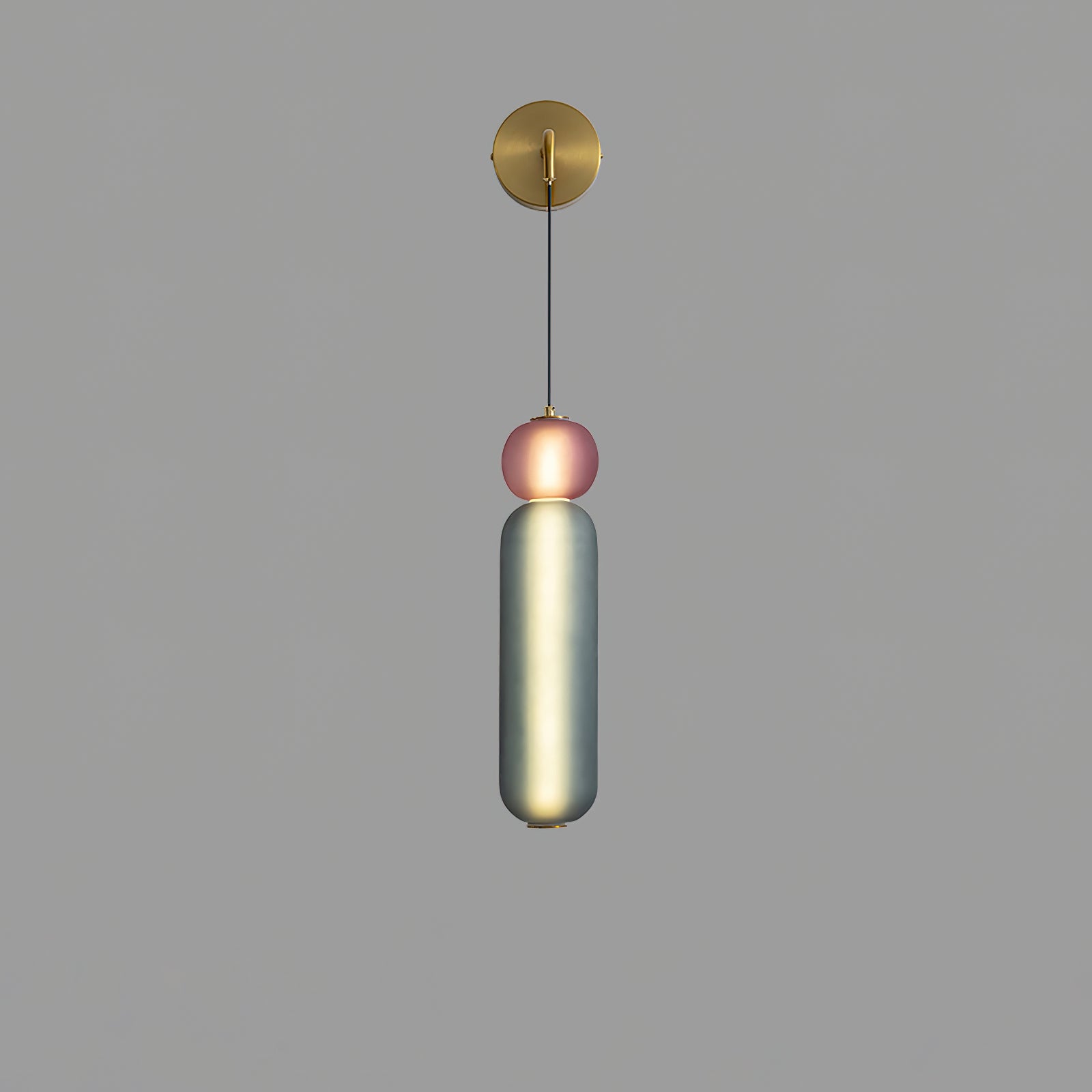Sleek Wall Lamp with Surge Design – Minimal Fixture