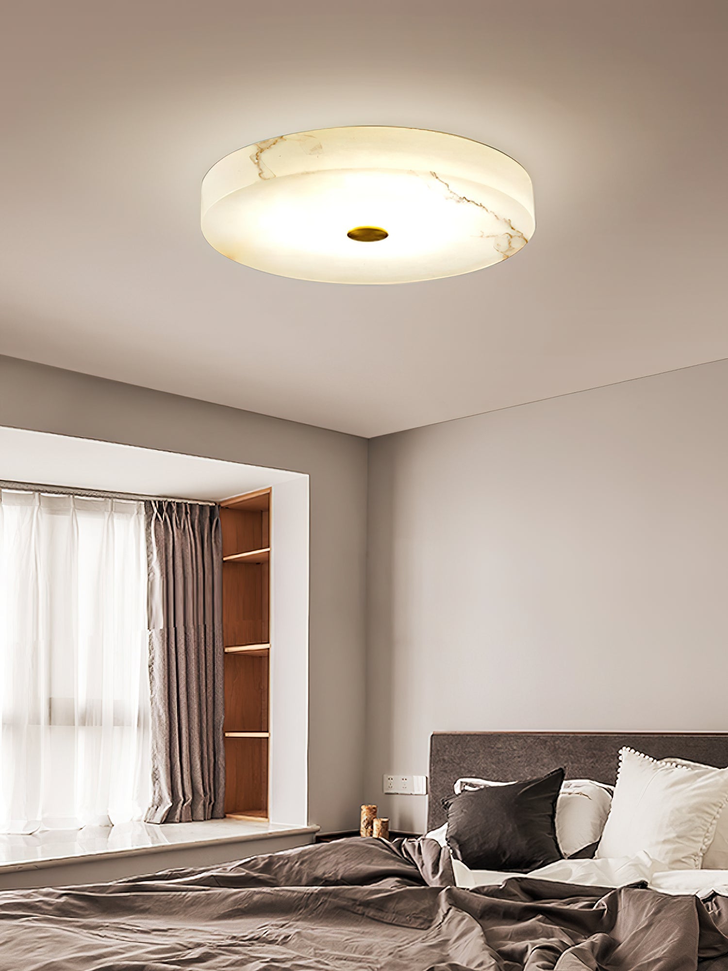 Alabaster Stone Ceiling Lamp – Warm Glow with Brass Accents