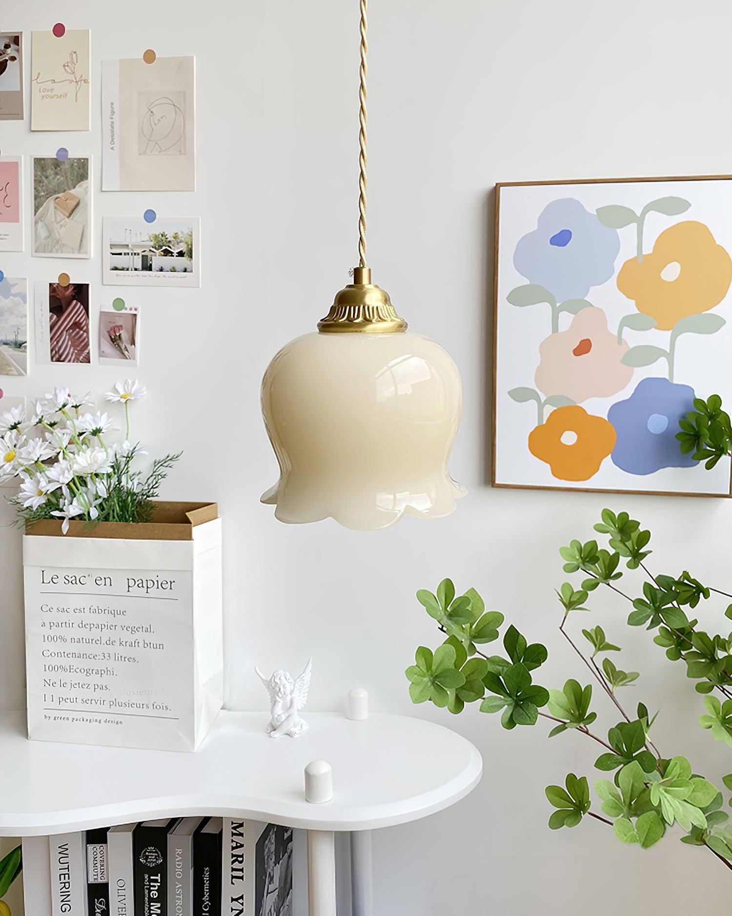 Valley Flower Pendant Light
